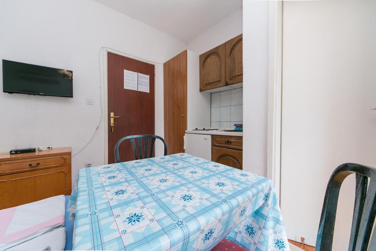 Apartments With A Parking Space Baska Voda, Makarska - 6773 Exterior foto