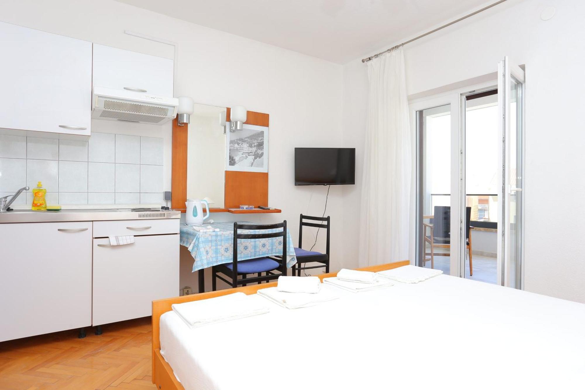 Apartments With A Parking Space Baska Voda, Makarska - 6773 Zimmer foto